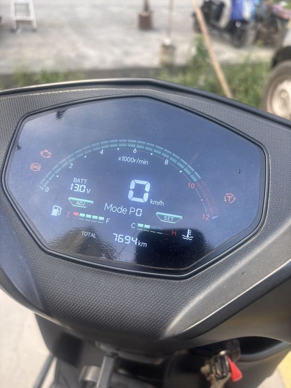 二手QJMOTOR鸿150RS