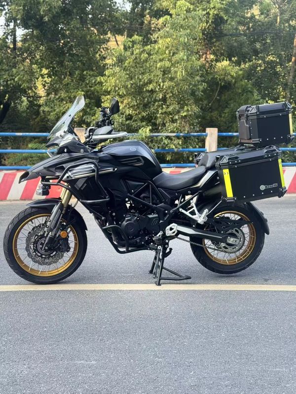 二手贝纳利TRK552