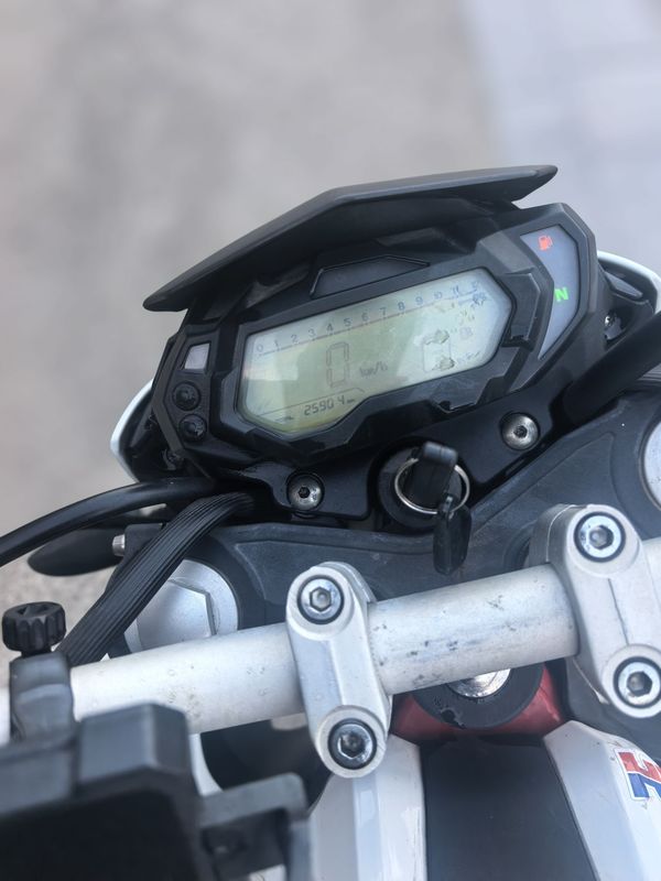 二手贝纳利红宝龙 TNT150i