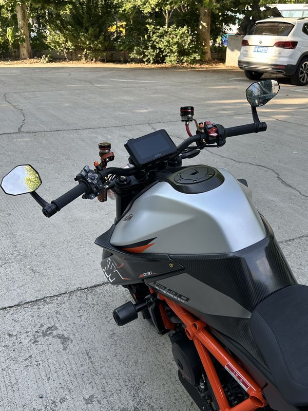 二手KTMR2R1290 Super Duke