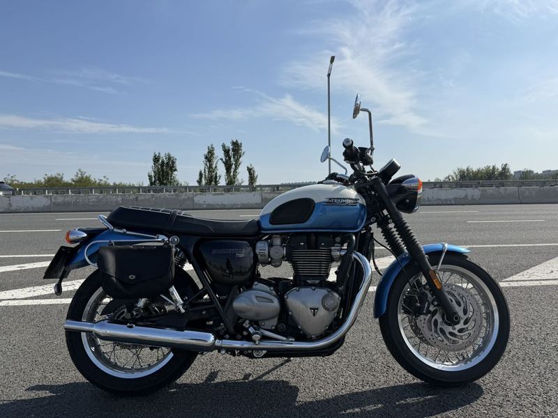 二手凯旋Bonneville T120