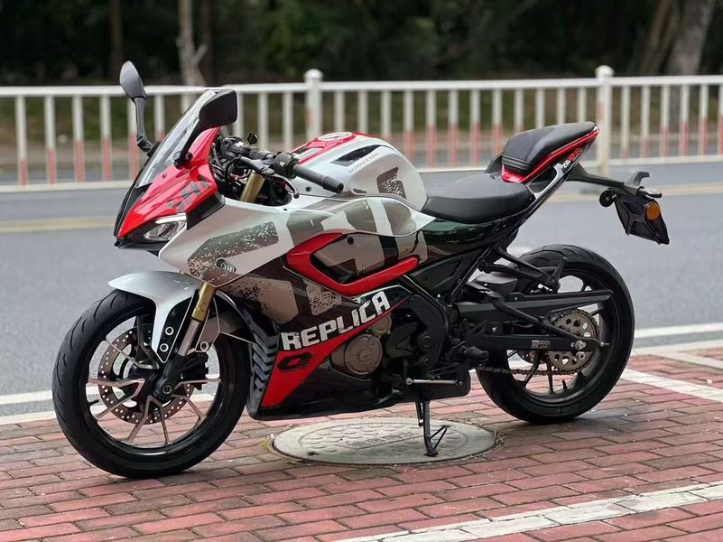 二手QJMOTOR赛250