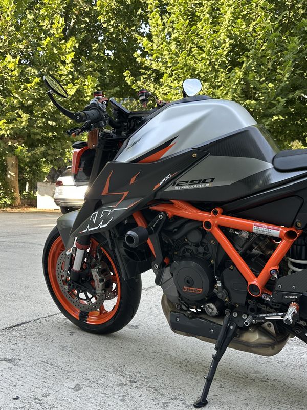 二手KTMR2R1290 Super Duke