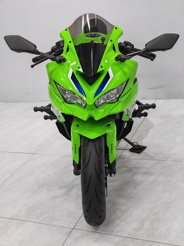 二手川崎ZX-4R