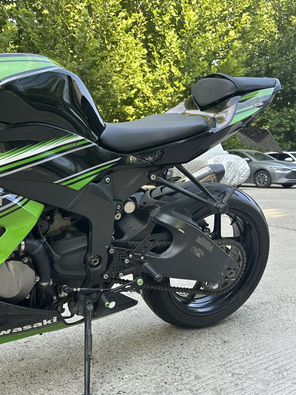 二手川崎Ninja ZX-6R 
