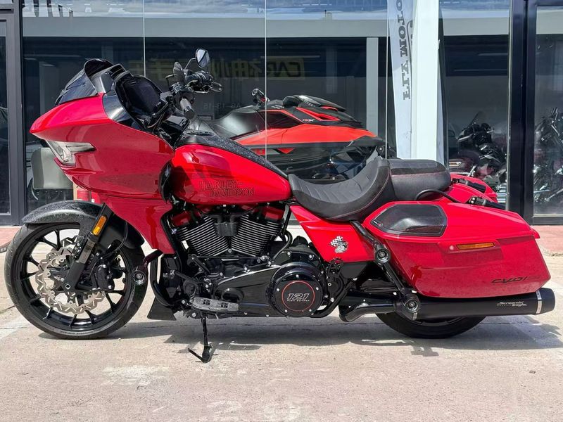 二手哈雷戴维森公路滑翔 Road Glide