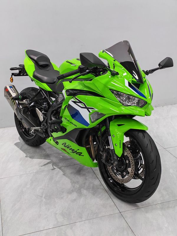 二手川崎ZX-4R