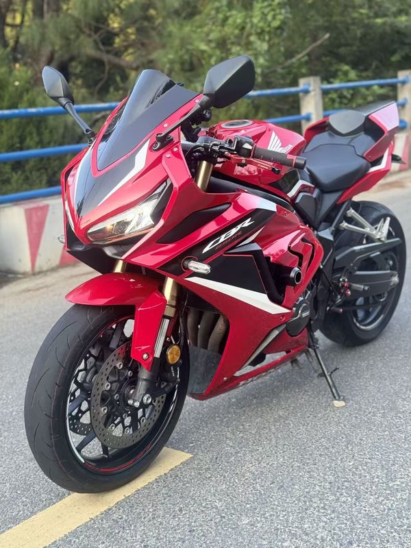 二手本田CBR650R