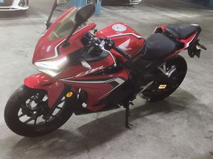 二手本田CBR400R