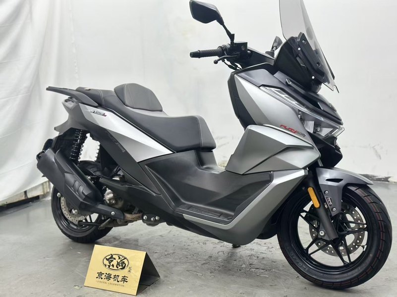 二手无极SR250GT