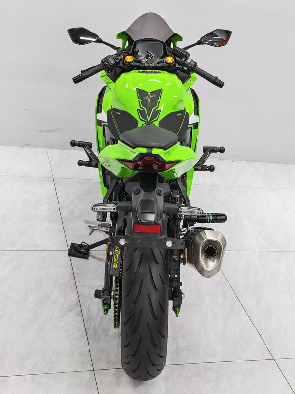 二手川崎ZX-4R