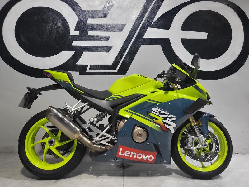 二手张雪机车500RR