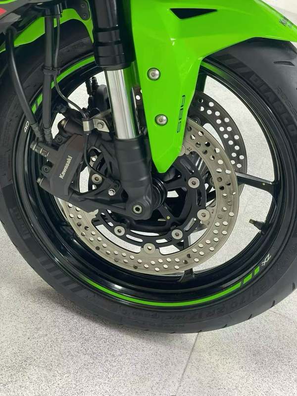 二手川崎ZX-4R