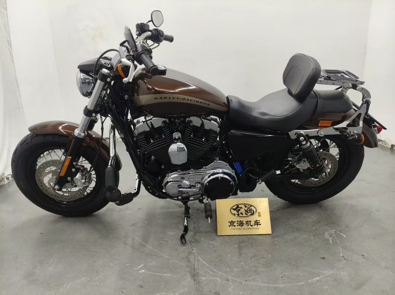二手哈雷戴维森1200 Custom