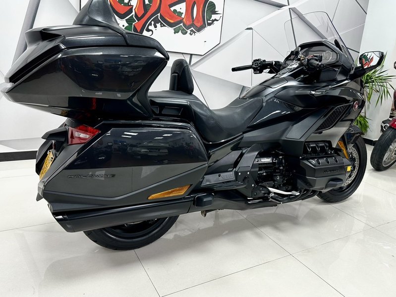 二手本田Gold Wing GL1800