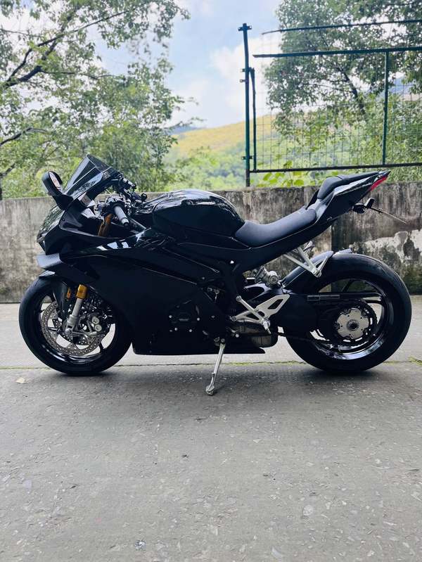 二手张雪机车500RR