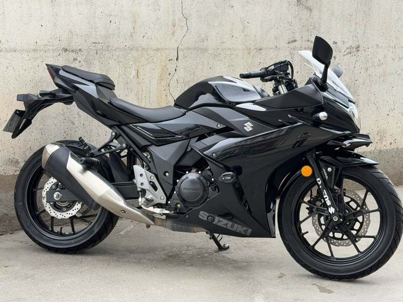 二手豪爵铃木GSX250R