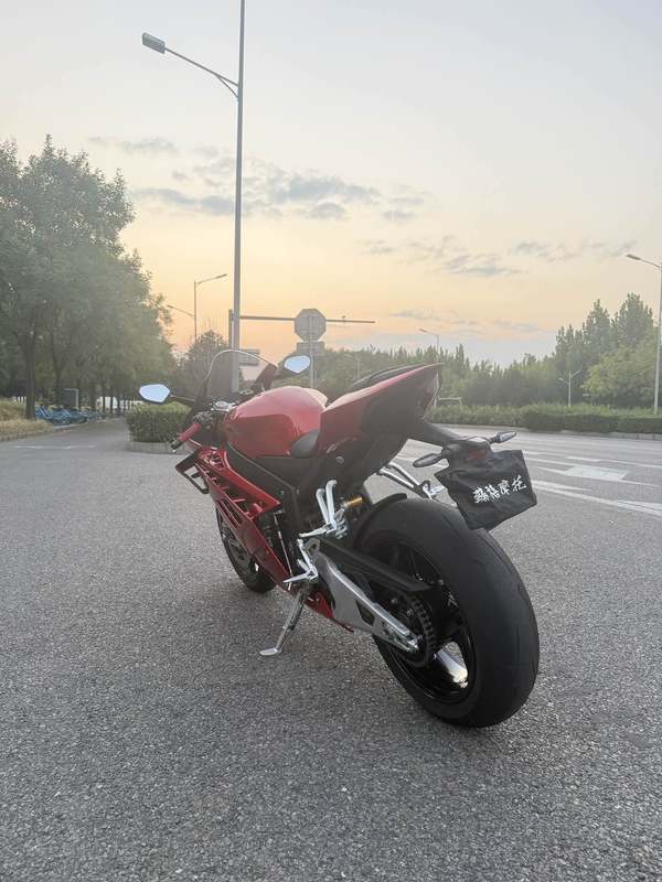 二手张雪机车820RR
