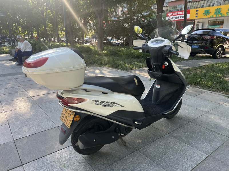 二手济南铃木优友 UU125i
