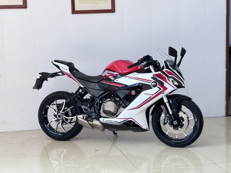二手QJMOTOR赛400