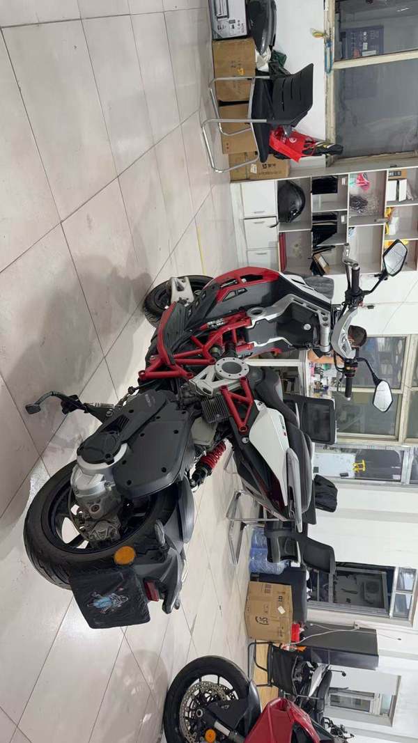 二手意塔杰特Dragster 200