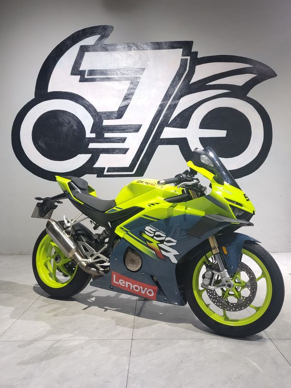 二手张雪机车500RR
