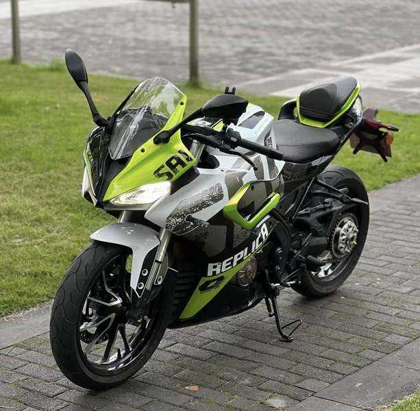 二手QJMOTOR赛250