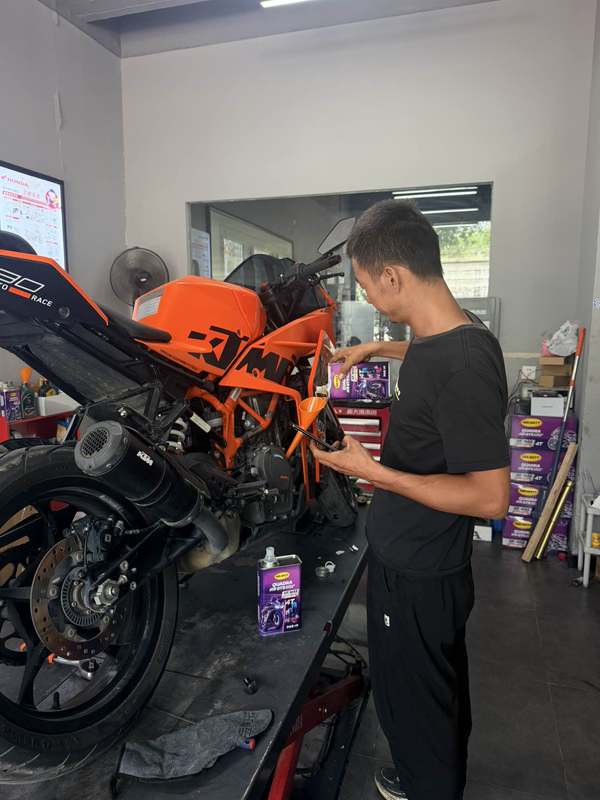 二手KTMR2RRC 390 