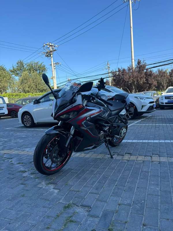 二手QJMOTOR赛400