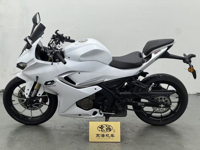 二手QJMOTOR赛250
