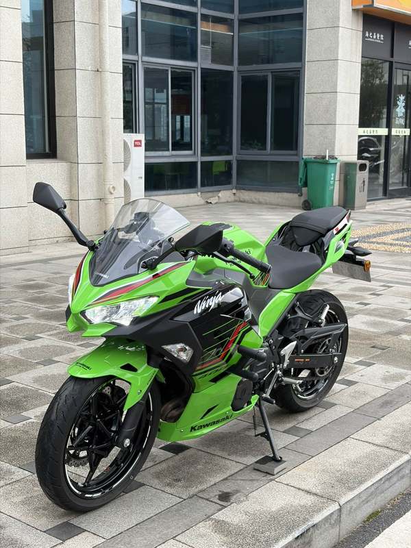 二手川崎Ninja 400