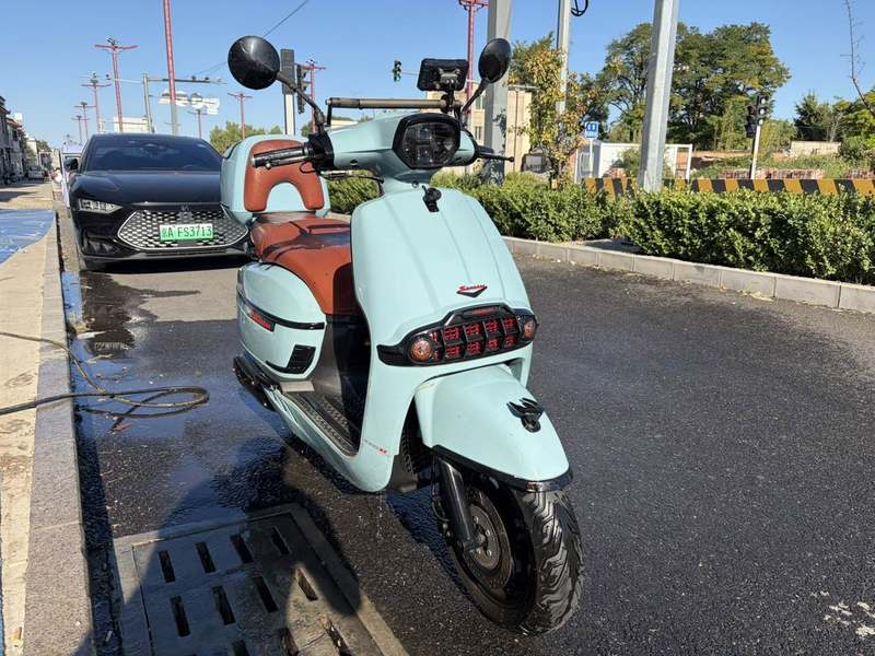 二手维多利亚Sixties 250Si