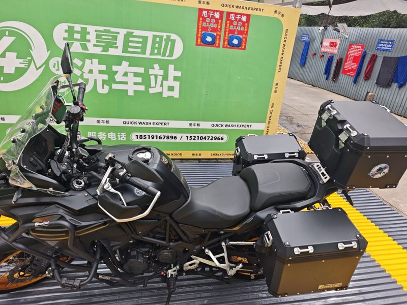 二手贝纳利TRK552