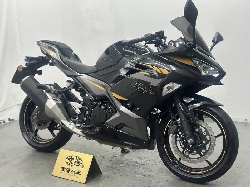二手川崎Ninja 400