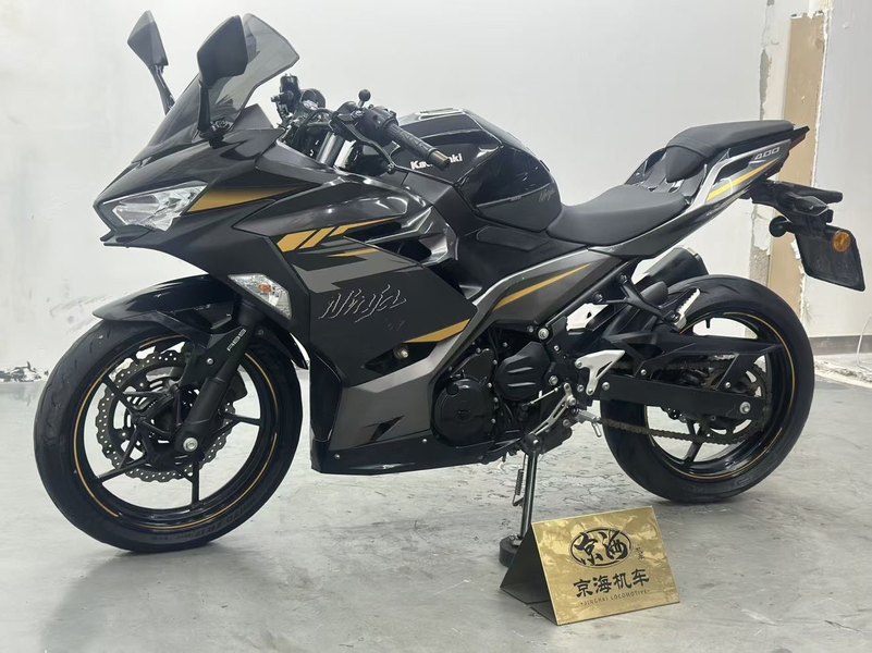 二手川崎Ninja 400