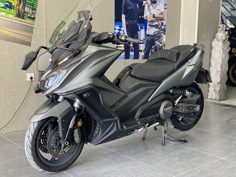 二手光阳AK550