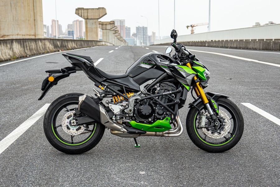 二手川崎Z900