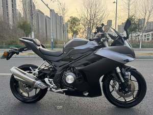 二手贝纳利龙卷风 Tornado 302R