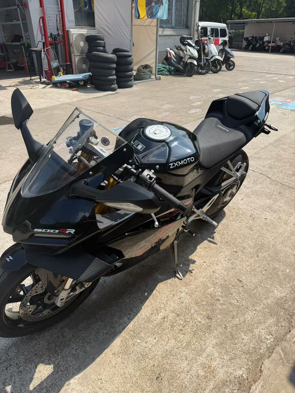 二手张雪机车500RR