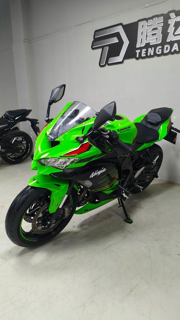 二手川崎ZX-4R