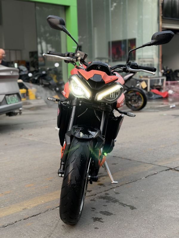二手凯旋Street Triple 765