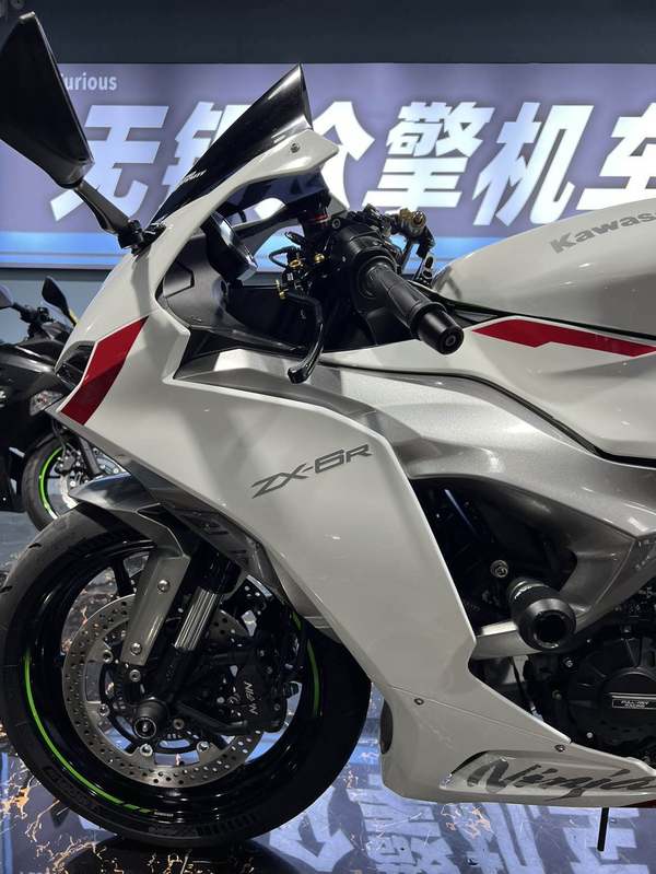二手川崎Ninja ZX-6R 