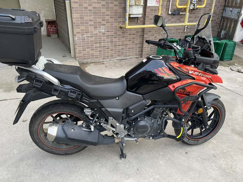 二手豪爵铃木DL250