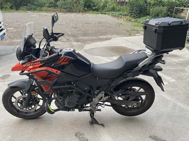 二手豪爵铃木DL250