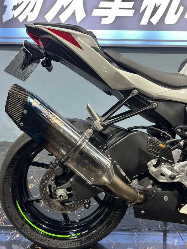 二手川崎Ninja ZX-6R 