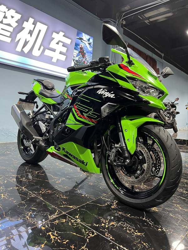 二手川崎ZX-4R