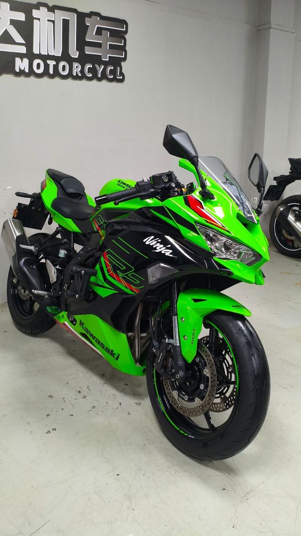 二手川崎ZX-4R