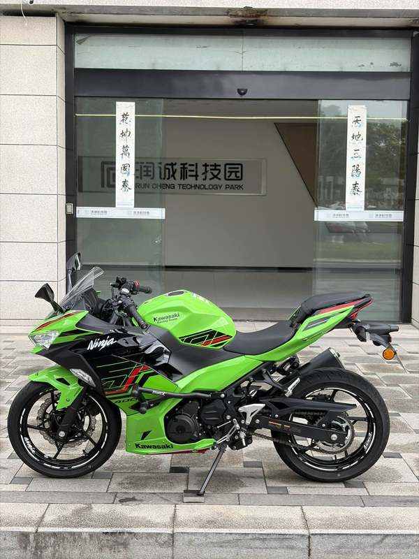 二手川崎Ninja 400