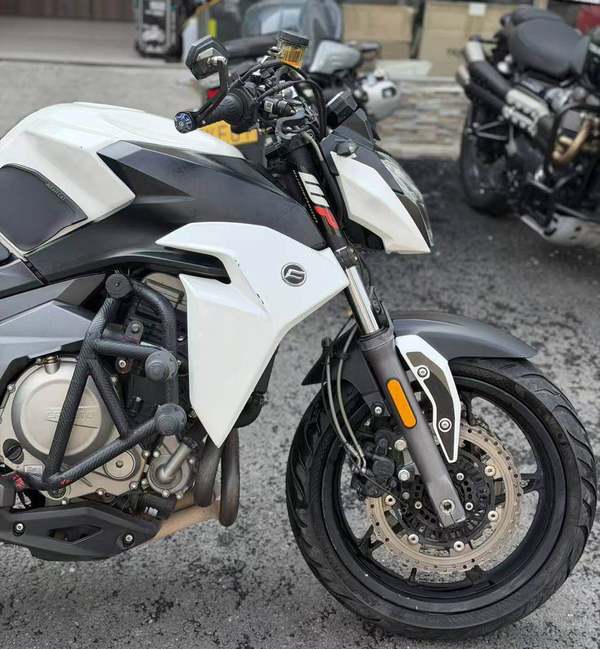 二手春风650NK