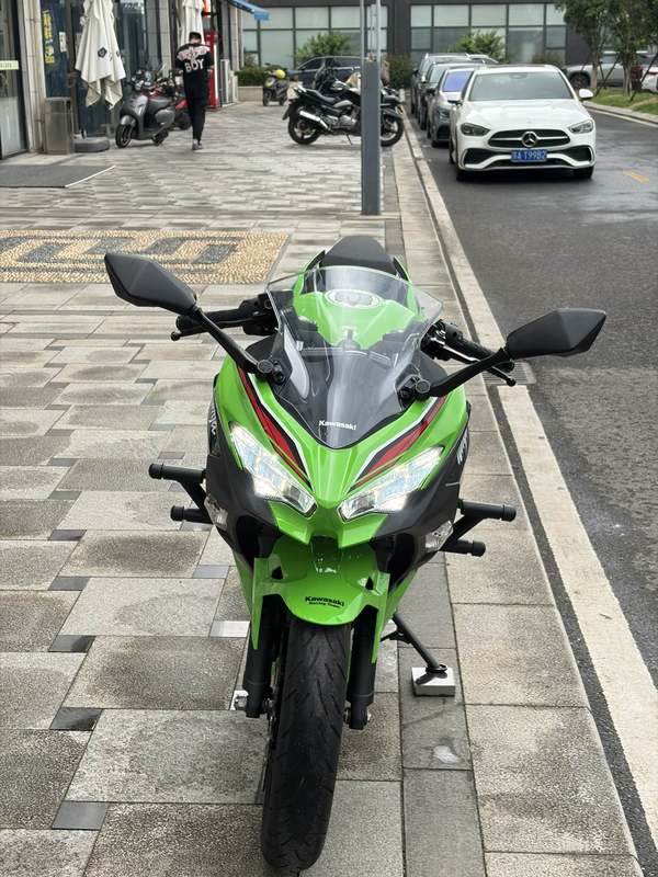 二手川崎Ninja 400
